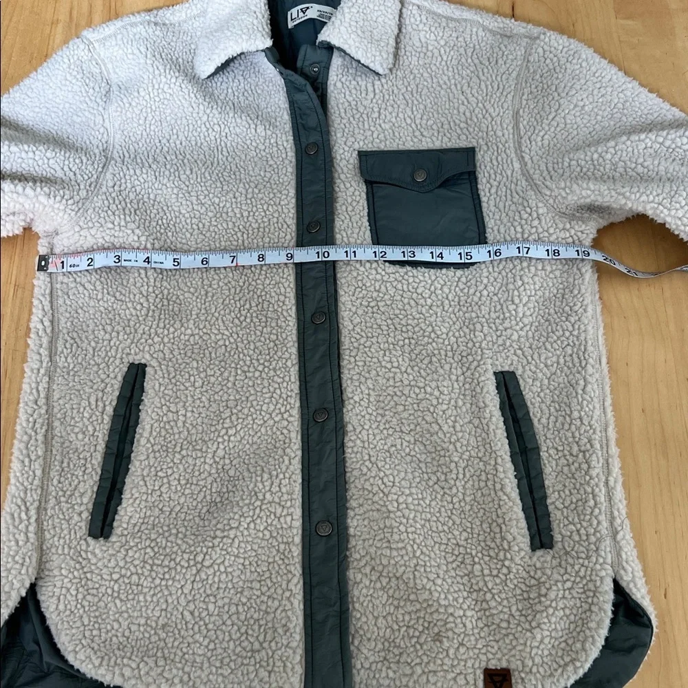 Women's Sherpa Shacket with Contrast Trim - Cream/Gray